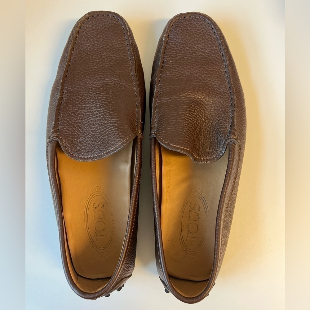 - Tod’s Men’s Loafers. Very Good Condition. Size 7.5